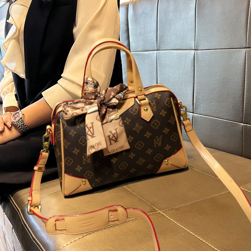 凯狄欧品牌高级感托特包