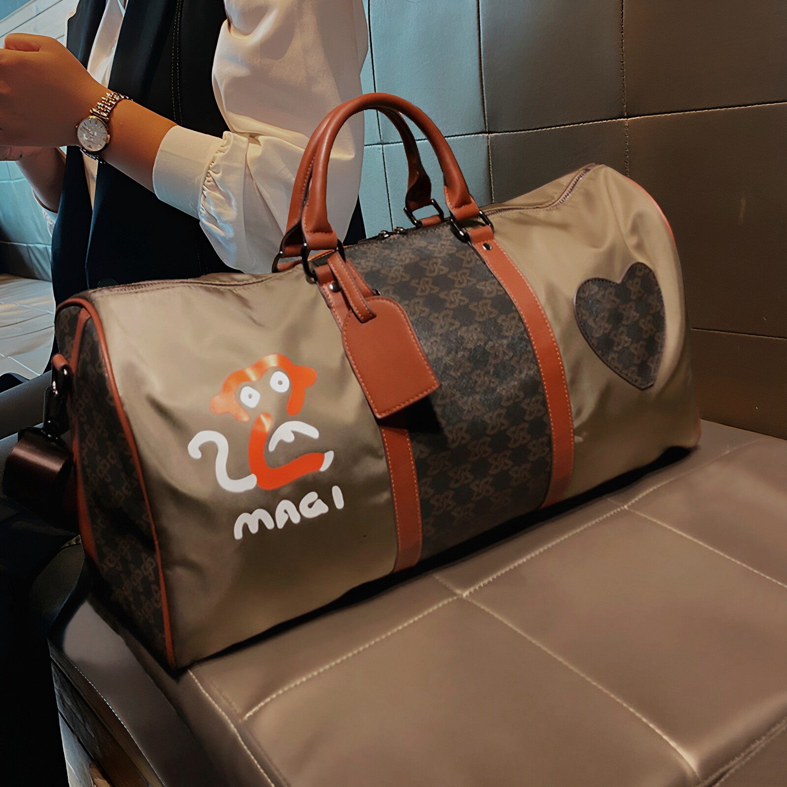大包包男女通用可套拉杆箱行李袋大容量轻便短途旅行包手提斜挎包