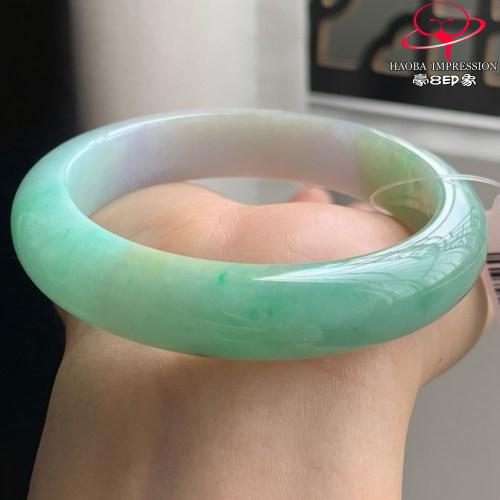 豪8印象W26128W635天然A货翡翠圈口53.6糯种春彩阳绿正圈玉手镯