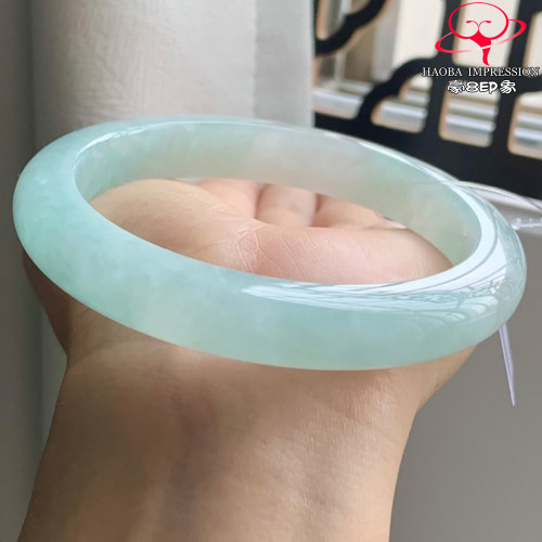 豪8印象W26280W409翡翠手镯圈口63天然冰糯种晴绿缅甸玉手镯a货