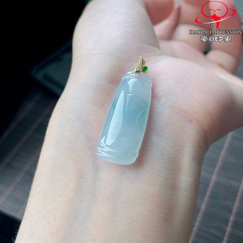 豪8印象P26036P2908翡翠竹节吊坠天然冰糯种飘绿花玉节节高挂件