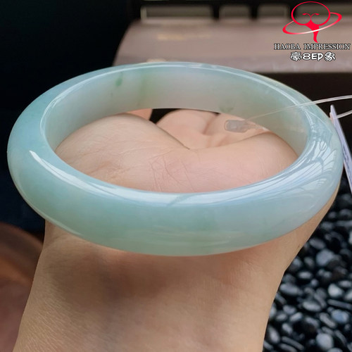 豪8印象W26100W692天然A货翡翠圈口58冰糯种蓝晴底飘花正圈玉手镯