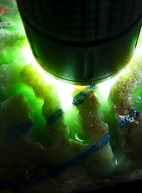 豪8印象Z26020G314浅绿色大开窗毛料玉石 缅甸天然翡翠原石0.7kg