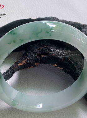 豪8印象手镯之家Z26900Z121翡翠手镯圈口55.0mm冰种绿飘花玉手镯