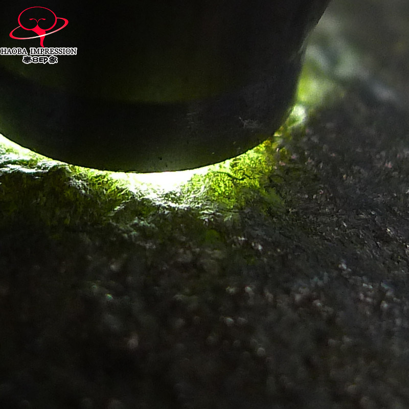 豪8印象Z26020G334老皮壳脱沙毛料玉石 缅甸天然翡翠原石2.1kg