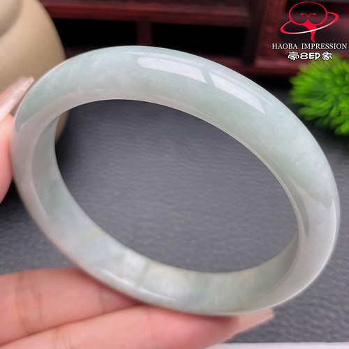 豪8印象S126010Y706翡翠手镯圈口59.7天然淡绿黄翡缅甸玉手镯49g