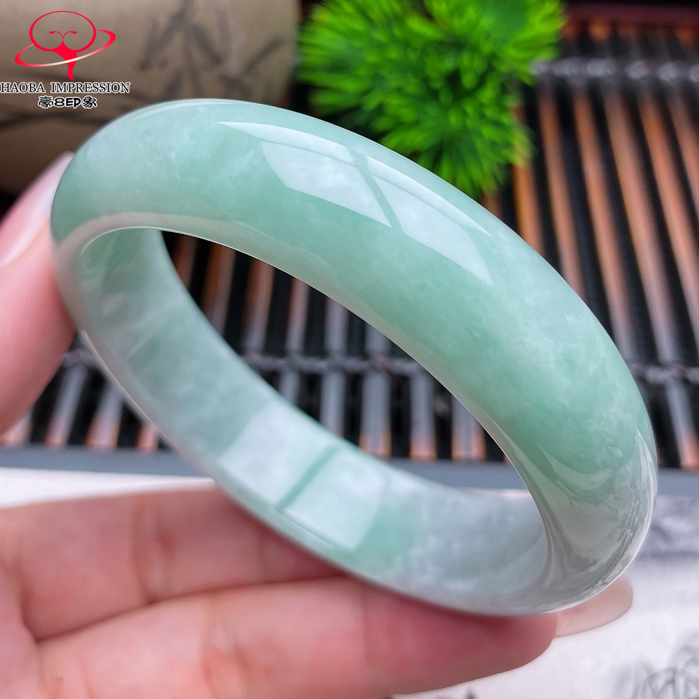 豪8印象X26180X351翡翠手镯圈口57.8天然缅甸a货淡绿翡翠玉镯65g