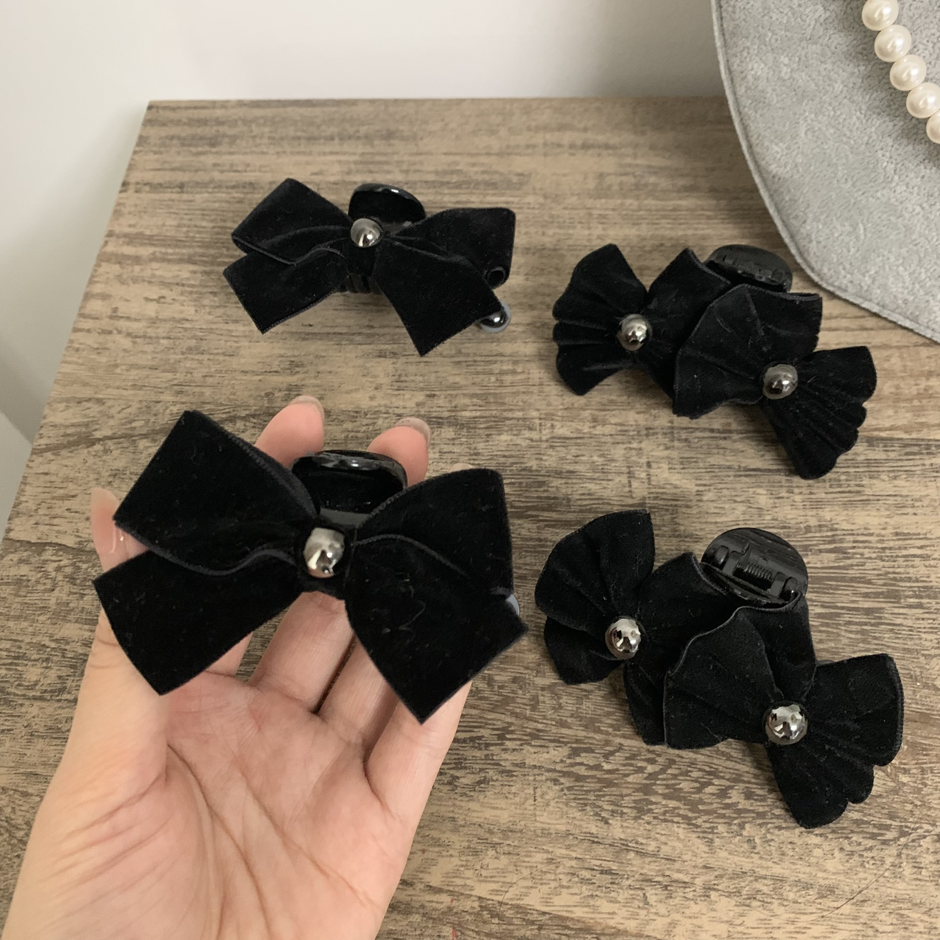 AB面高亮黑珠C弧型刘海夹7厘米韩系轻奢碎发夹公主头抓夹黑色发夹