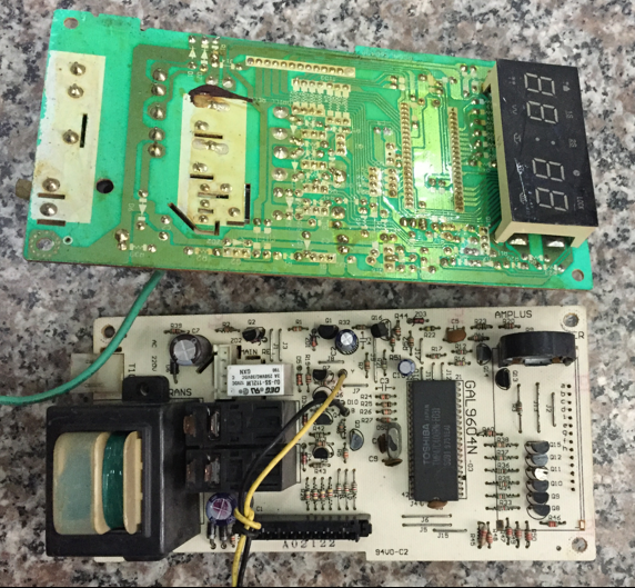 原装拆机，没修过，实物拍图，默认韵达，当天发货 买电视主板的亲，请看清标题的屏型号