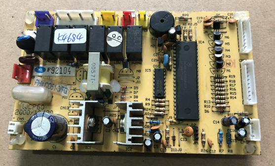 原装拆机，没修过，实物拍图，默认韵达，当天发货 买电视主板的亲，请看清标题的屏型号