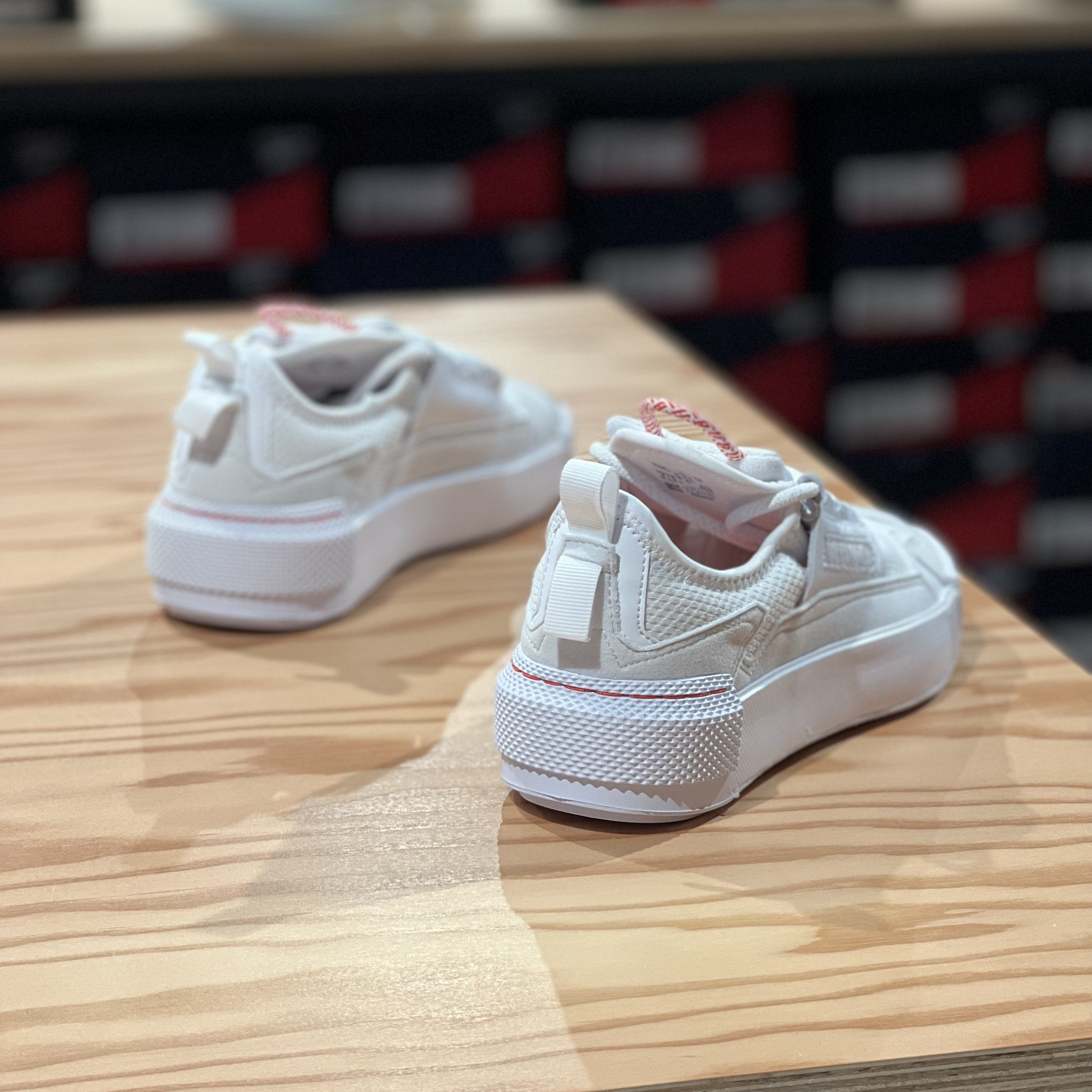 运动板鞋小白鞋Reebok/锐步