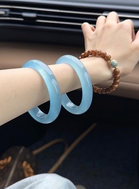 天空蓝手镯玻璃种天青冻玉镯子