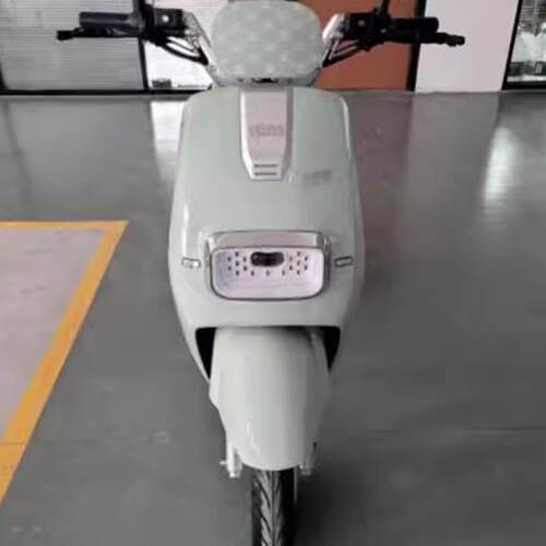 天星星空龟电动车前围e150新国标