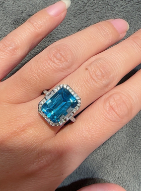 方形海蓝宝色托帕石戒指2025年新款蓝色开口可调节瑞士蓝托帕石