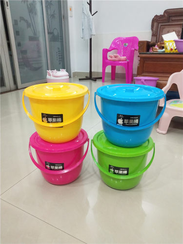 清洁带盖子卫生黄色消毒小水桶