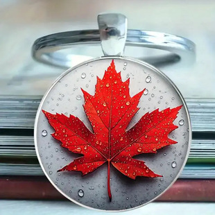 跨境加拿大热销 红色枫叶发光图案钥匙扣挂件挂饰小礼物
