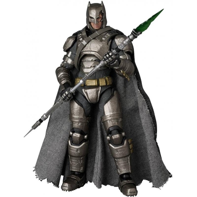 Medicom MAFEX 蝙蝠侠大战超人 装甲蝙蝠侠 ver.1.5 可动 定金