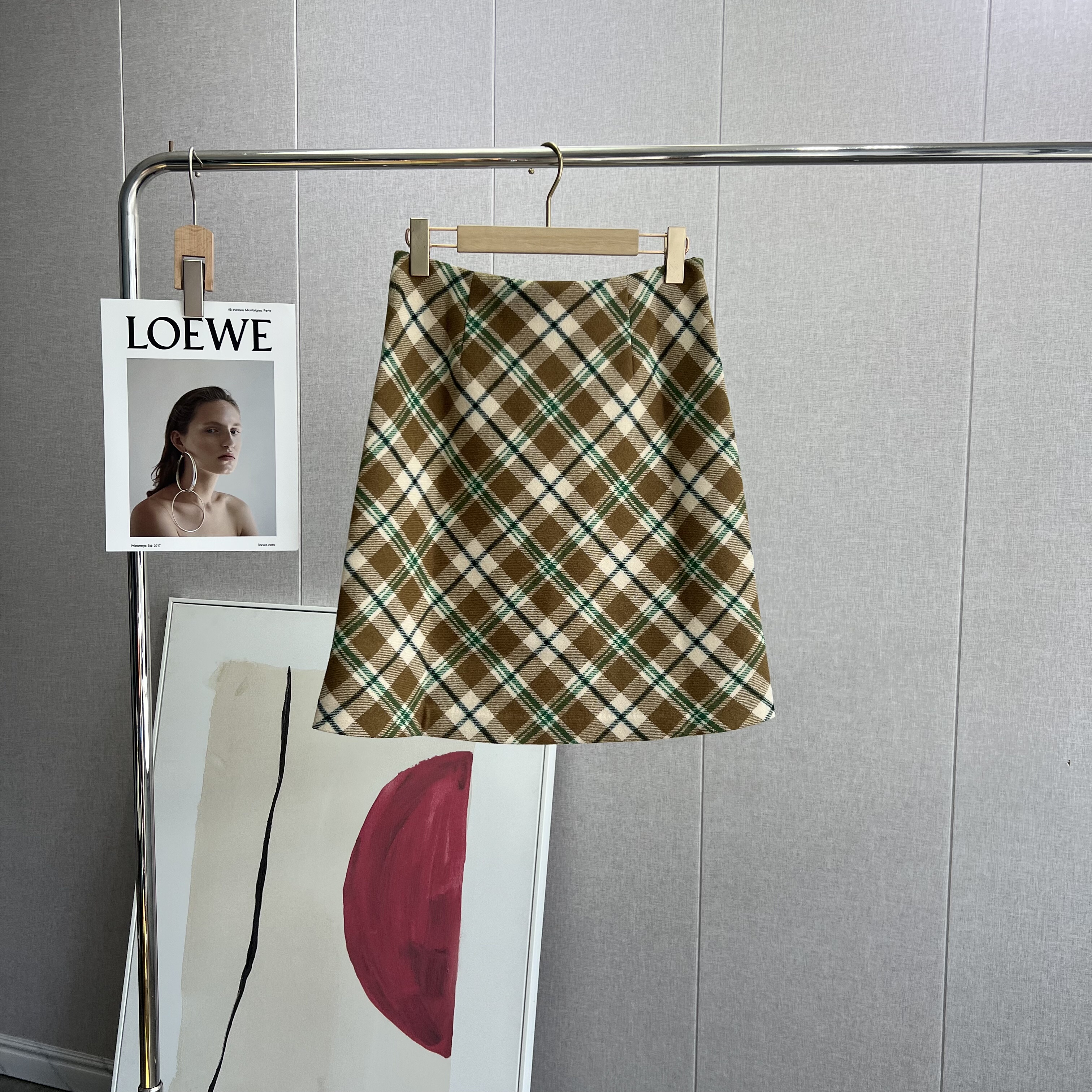 法国小众设计精仿羊毛高腰斜裁隐形拉链毛呢格子裙棕绿格显瘦半裙