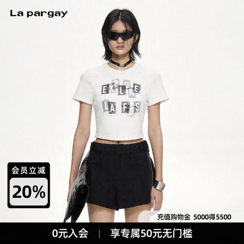 Lapargay黑底字母短T贴合身形