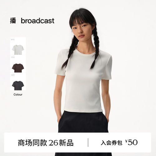 罗纹圆领 刺绣装饰