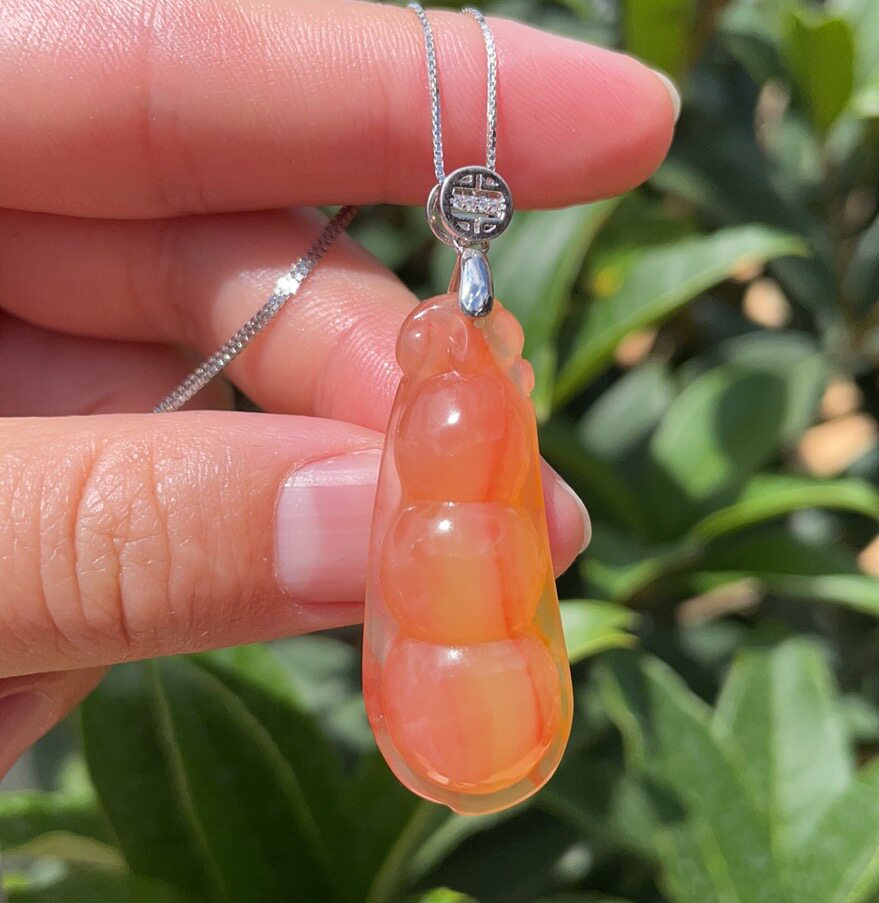 杨玉家天然黄龙玉小黑山胭脂红冰种四季豆银锁骨吊坠证书送礼新款