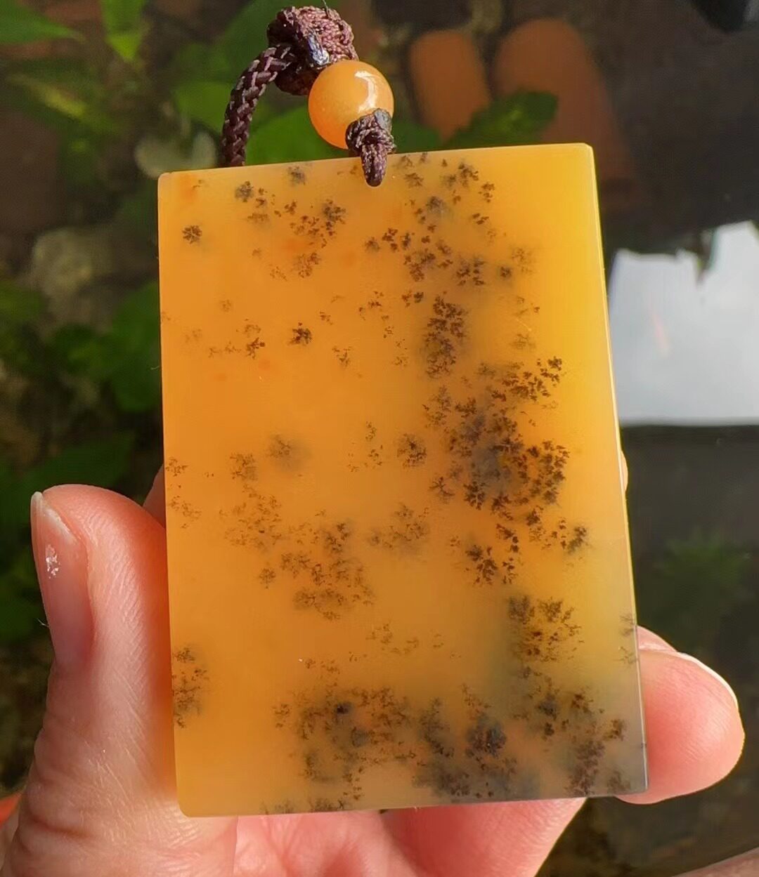 杨玉家云南天然黄龙玉鸡油黄水草花平安无事方牌挂件证书送礼新款