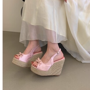 厚底小个子增高波点蝴蝶结坡跟恨天高女凉鞋 2026早春新款 超高跟鞋