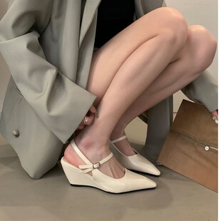 女浅口单鞋 后空晚晚风一字带包头凉鞋 尖头坡跟高跟鞋 2026早春新款