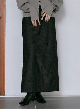 FS2025秋冬 重工刺绣花官网1W8半身长裙