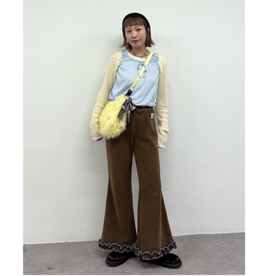CP2025秋冬 敲复古配色细灯芯绒花边喇叭裤