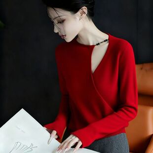 秋季韩系高级小众不撞款上衣别致独特超好看漂亮红色毛衣针织衫女