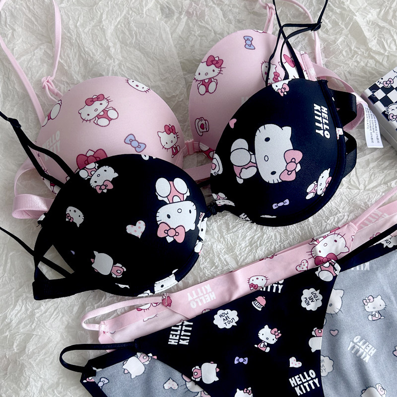 草莓味HelloKitty日系可爱聚拢挂脖内衣抹胸性感纯欲少女前扣文胸