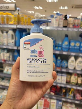 德国Sebamed施巴 婴儿儿童洗发沐浴露二合一200ml