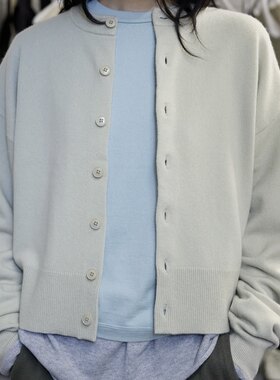 外贸原单 北欧荷兰单短款开衫女士纯色宽松保暖山羊绒毛衣针织衫