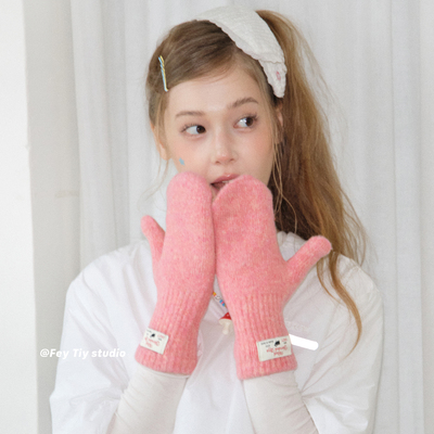 冬季温暖感含羊毛全包连指手套