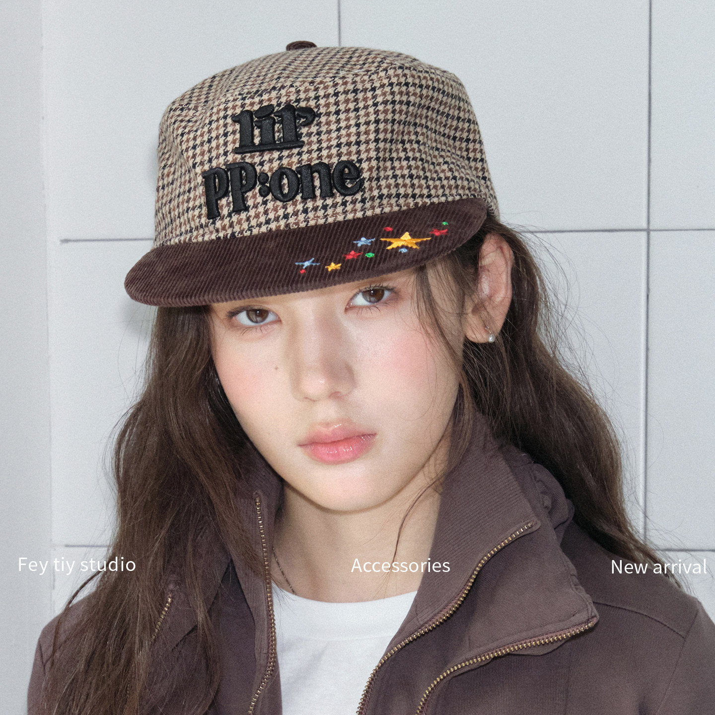 feytiy 26秋冬新款 复古时髦千鸟格星星平檐棒球帽女灯芯绒鸭舌帽