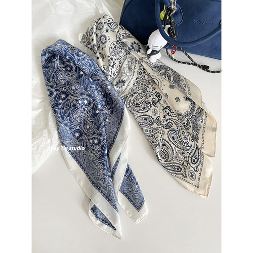 复古时髦腰果方巾丝巾头巾