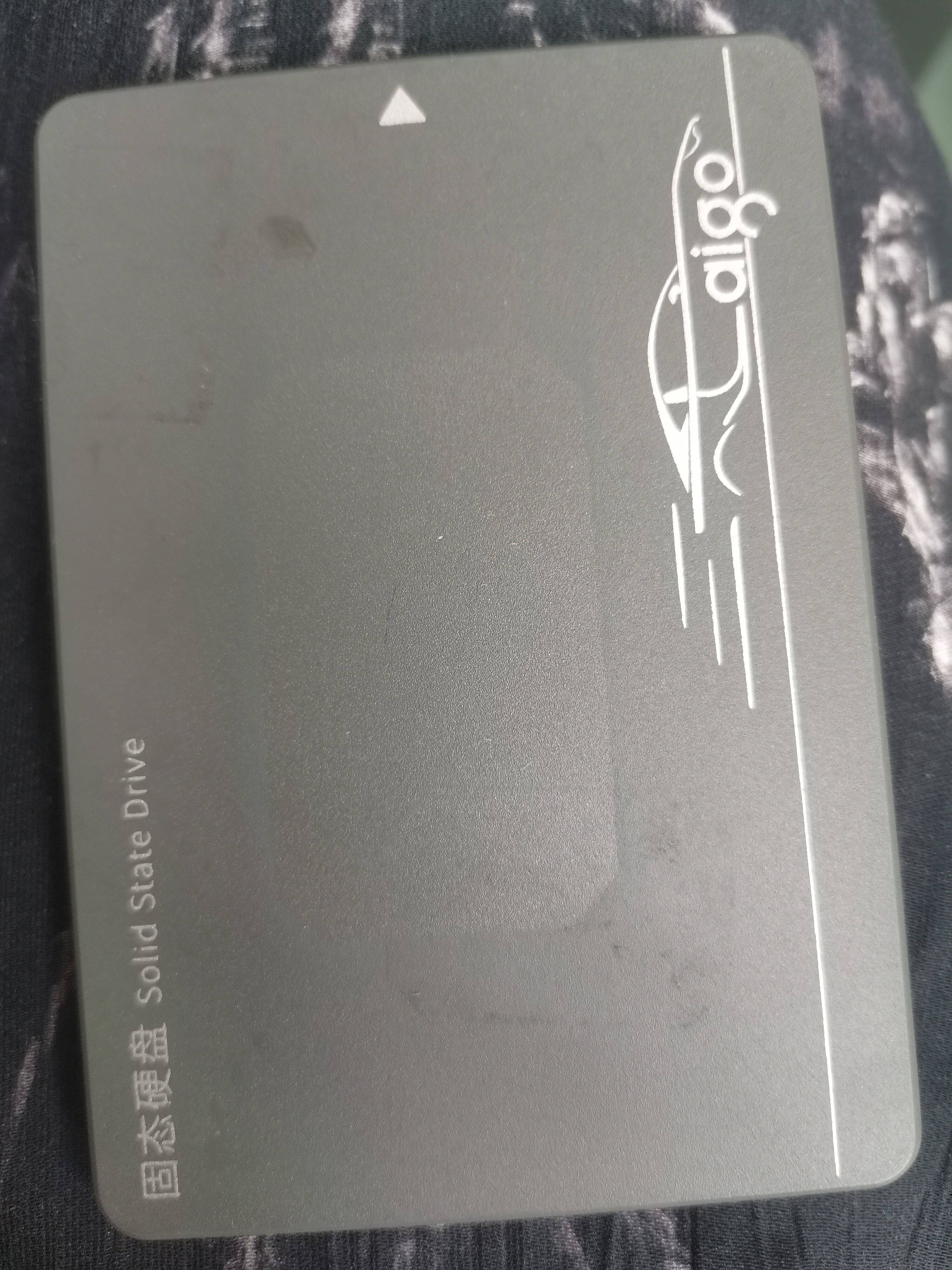 Aigo/爱国者 固态硬盘NVMe不认损坏死机蓝屏数据恢复