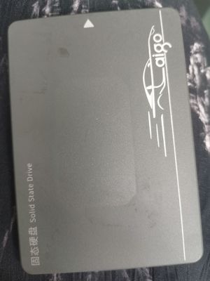 Aigo/爱国者 固态硬盘NVMe不认损坏死机蓝屏数据恢复