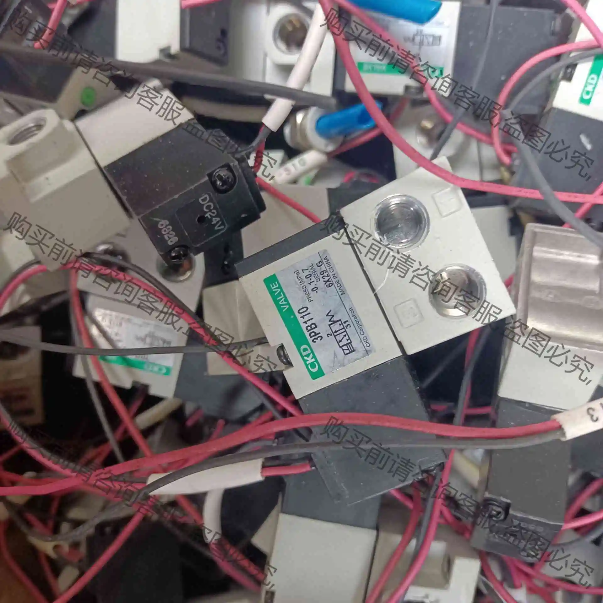 日本进口CKD电磁阀3PB110 24v。二手东西保证可 议价 品质保证