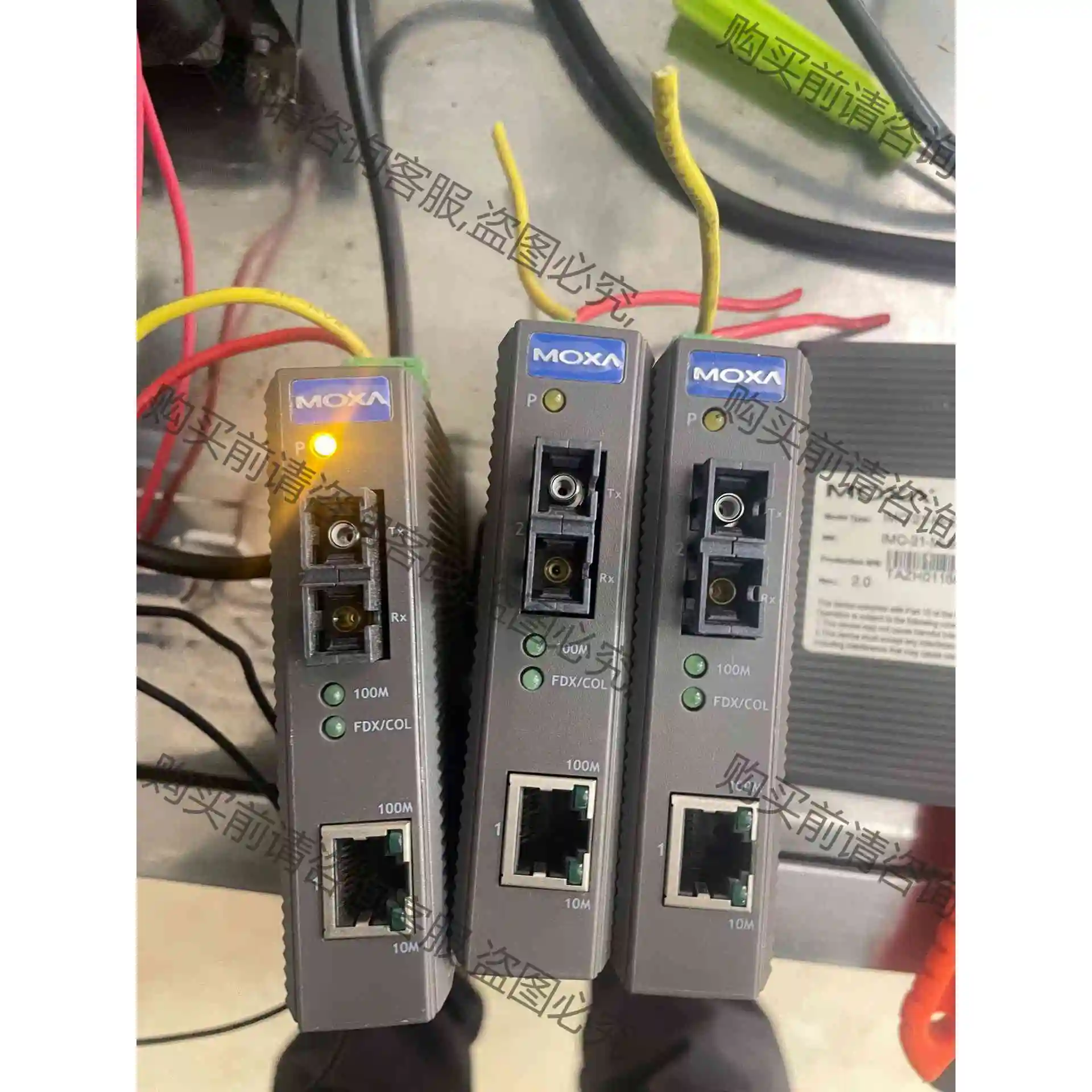 MOXA光纤收发器IMC-21-S-SC 有3个IMC-21 议价 品质保证