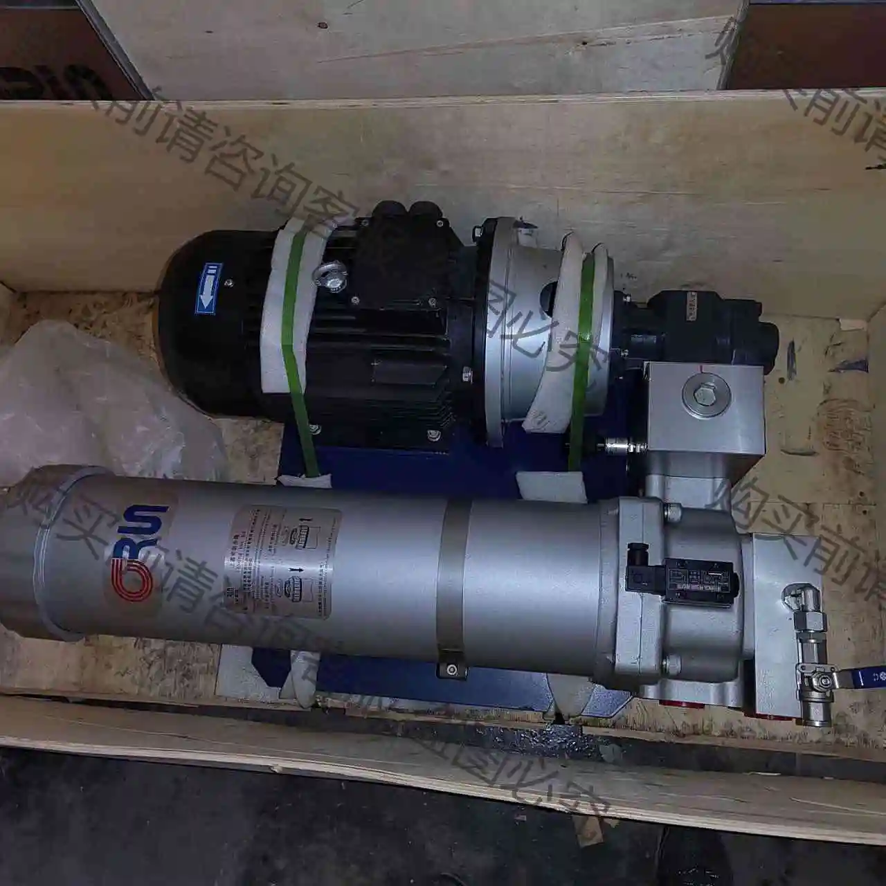 川润润滑系统总成，含电机、齿轮泵及过滤器总成，FD1500R 议价