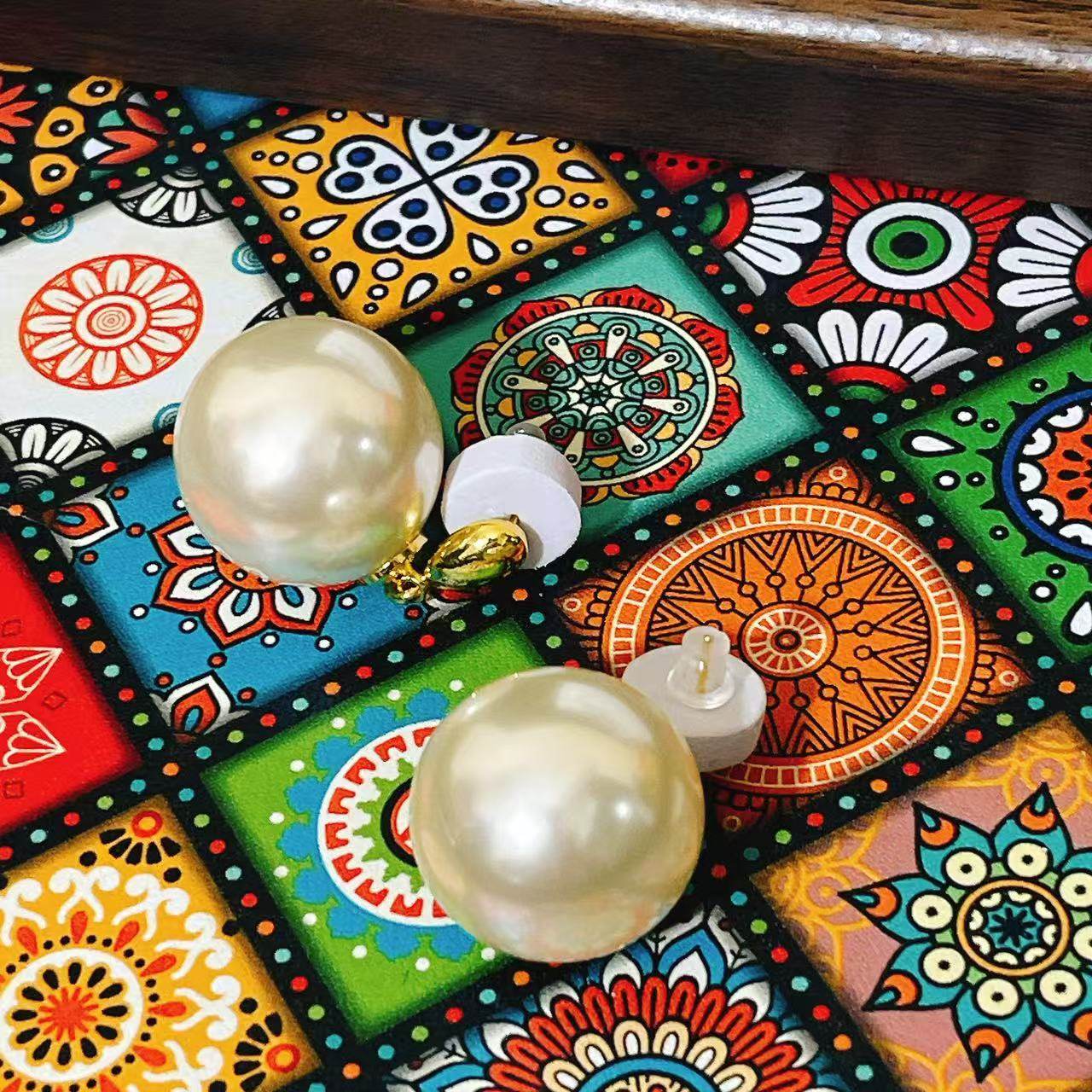 【GROW UP】香槟金色珍珠耳环小众气质高级感港风经典母贝珠银针,饰品/流行首饰/时尚饰品新,耳环,淘宝优惠券,粉丝福利购,淘宝优惠卷