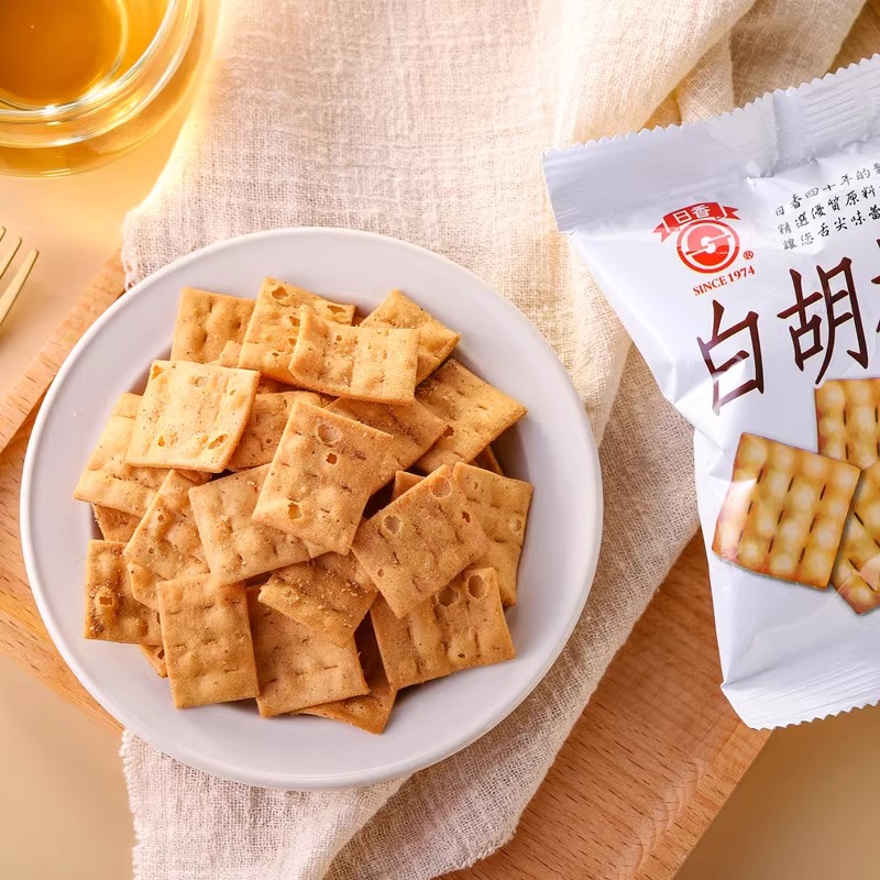 台湾进口零食日香白胡椒饼干锅巴