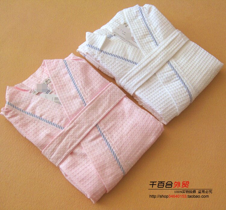 Peignoir Le commerce extérieur - Ref 602760 Image 1