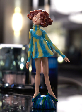 稀奇艺术玻璃携手致青春风雕塑