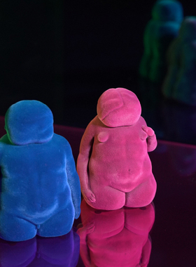 稀奇艺术向京新作桌面摆件轻奢