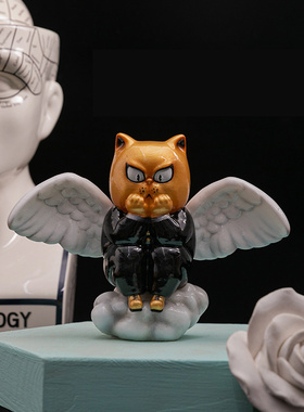 稀奇艺术风比比铃木亿万桌面摆件