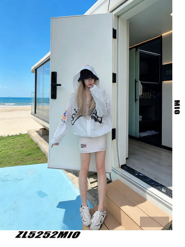 2026美式复古运动风数字印花宽松百搭长袖防晒服辣妹街头显瘦上衣