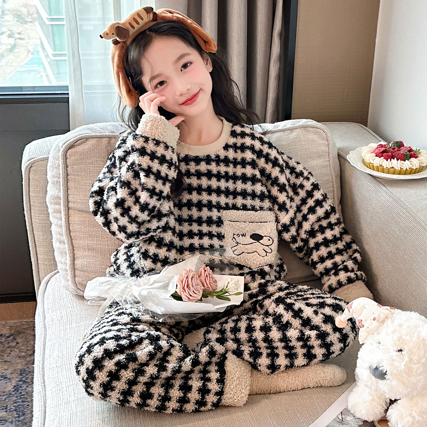 150小个子秋冬珊瑚绒圆领家居服